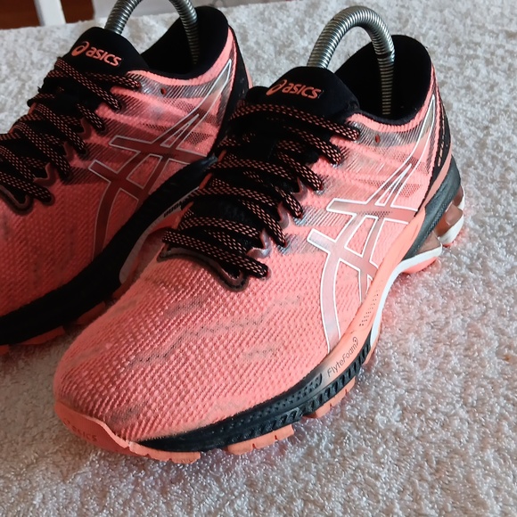 Asics Gel Jadeite Running Shoes - Picture 6 of 16
